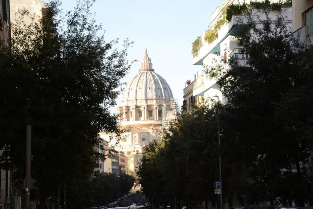 A Casa Di Rosa Apartment Rome Bagian luar foto